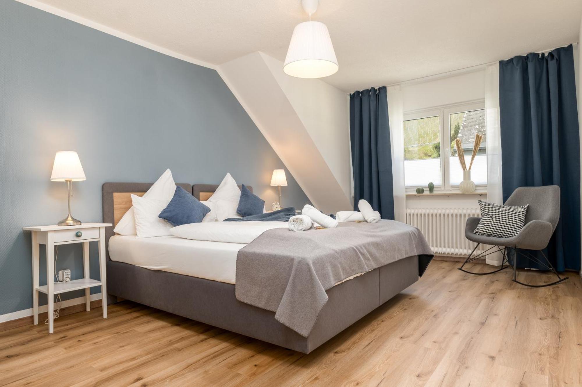 Riesling Appartement For 2 - 4 People - Billiards - Balcony With Mosel View - Parking - Wine Barrel Bar - Fully Equipped Kitchen - Netflix - Waiputv - 3 Km From Cochem Klotten Buitenkant foto